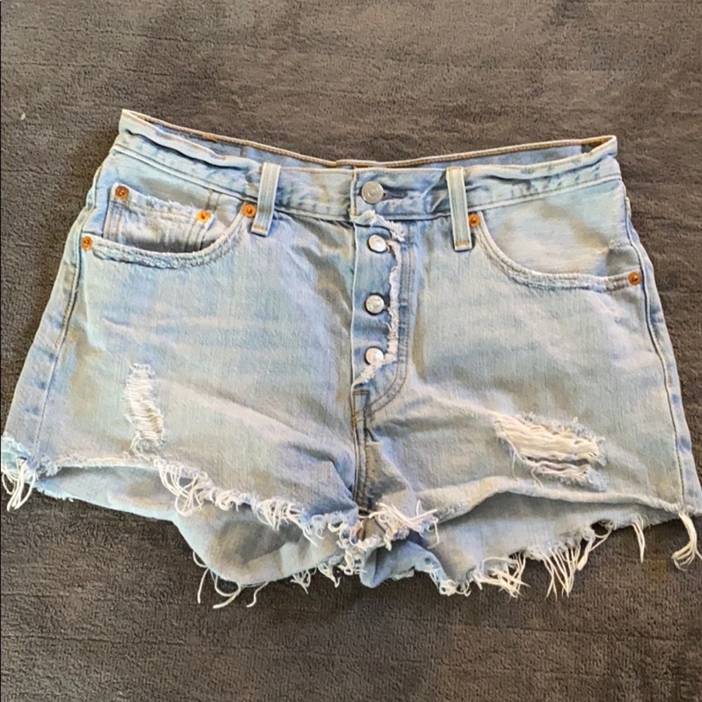 Levi Distressed Shorts